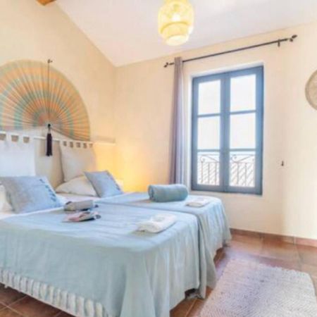 Maison Cosy Lodge 15 P Clim Wifi Cour Garage Montfrin Exterior foto